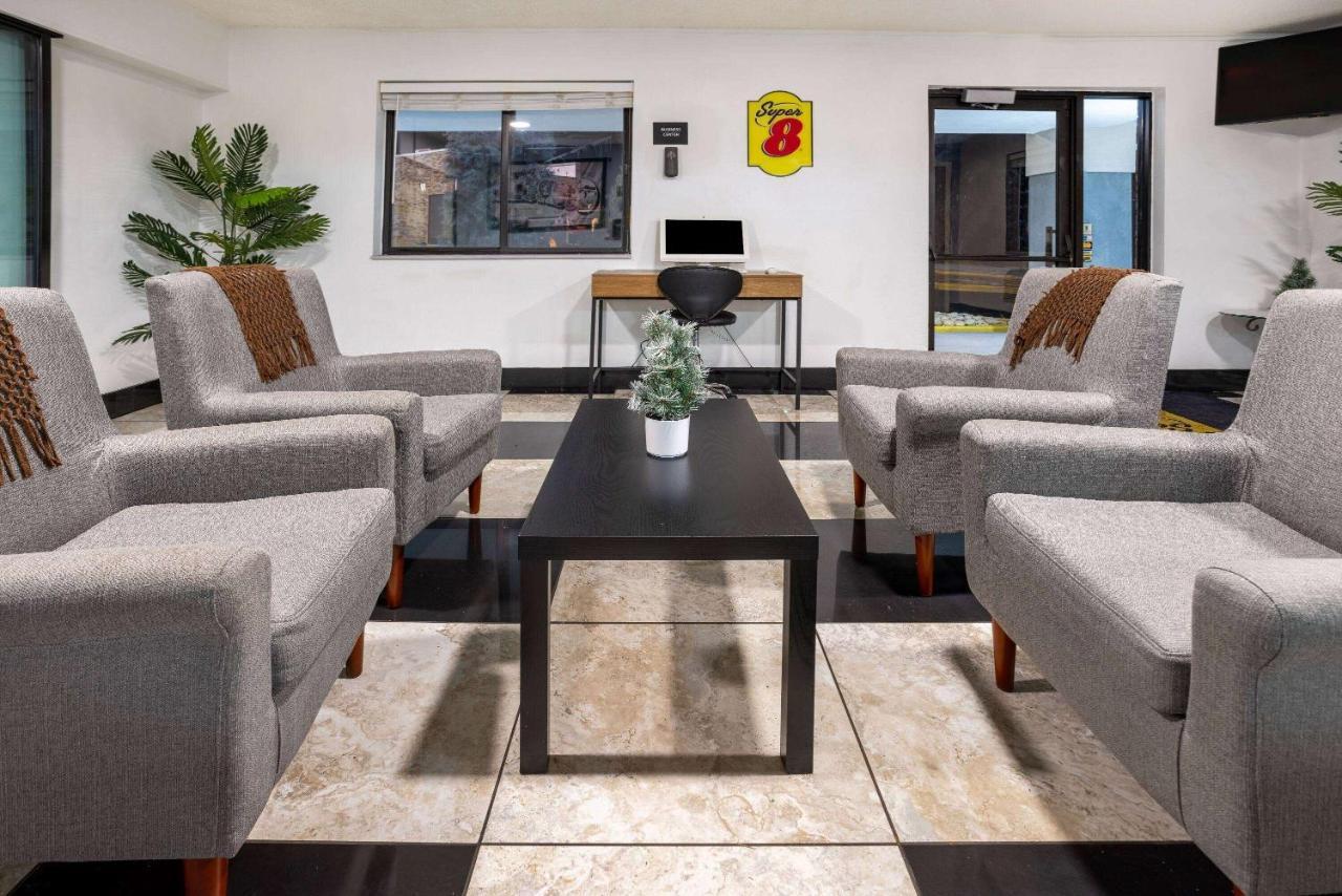 Super 8 By Wyndham Villa Rica Luaran gambar